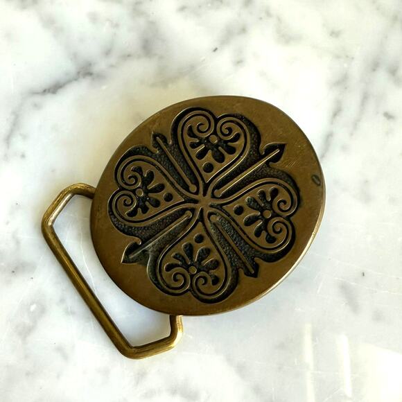 Vintage BTS Solid Brass Belt Buckle Made in USA Clover Floral Design - Picture 1 of 7